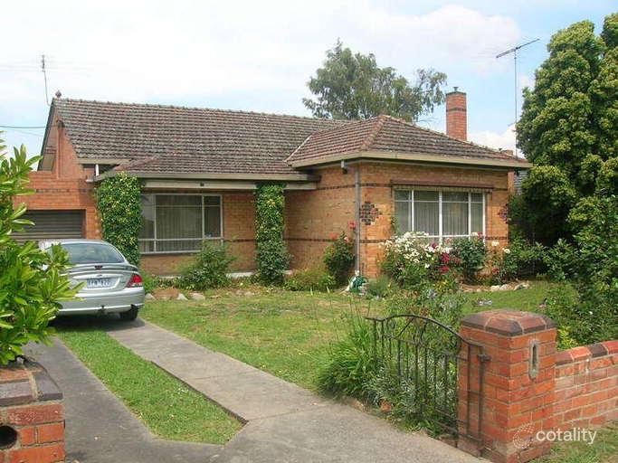 16 Hoyle St, Morwell, VIC 3840