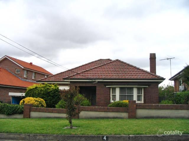 4 Marina St, Kingsgrove, NSW 2208