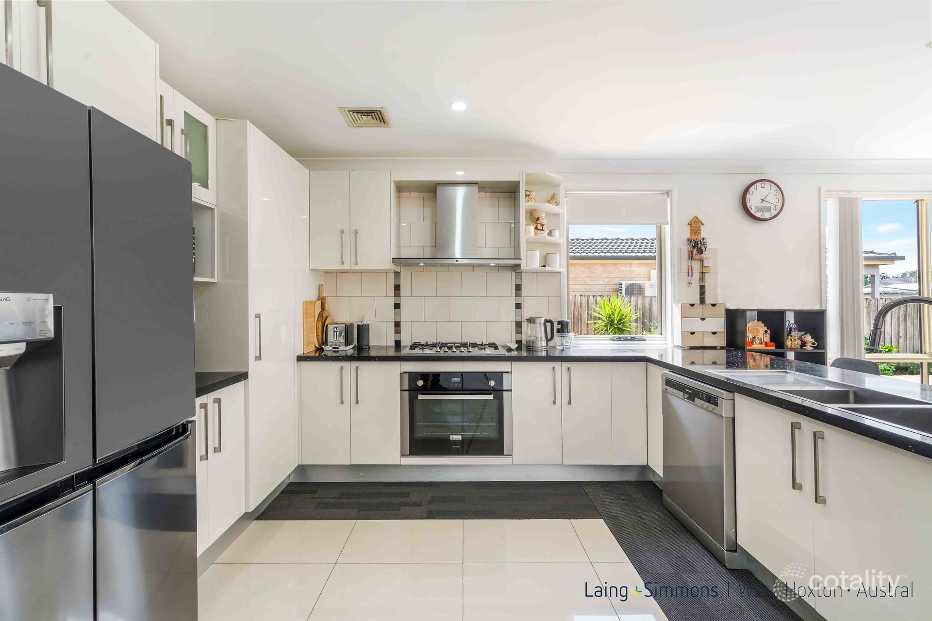 33 Strzlecki Dr, Horningsea Park, NSW 2171