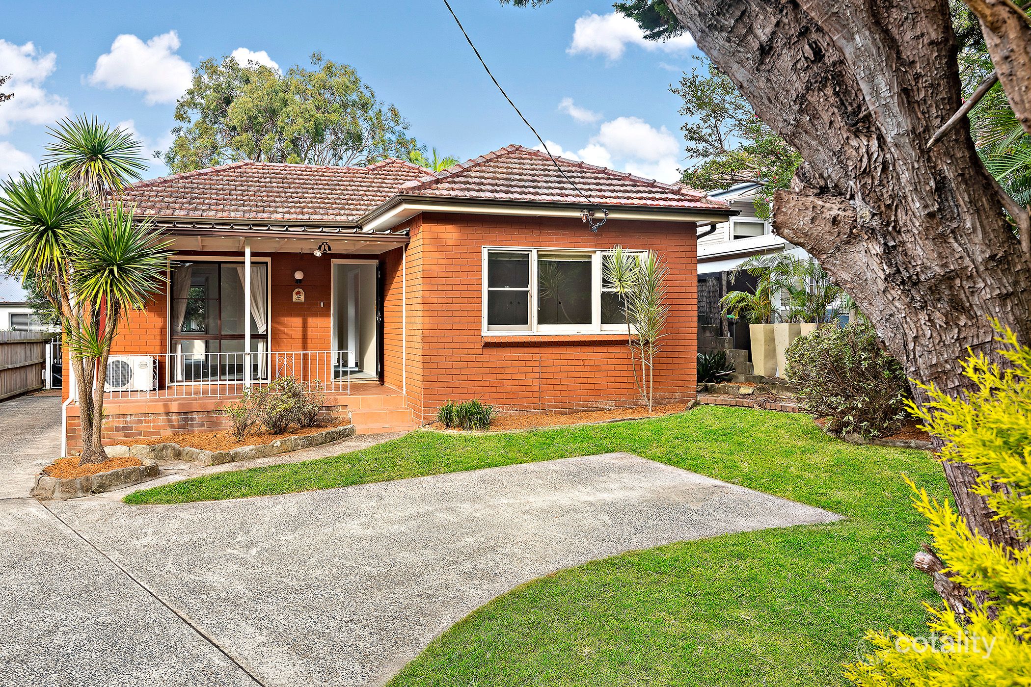 34 Clontarf St, Seaforth, NSW 2092