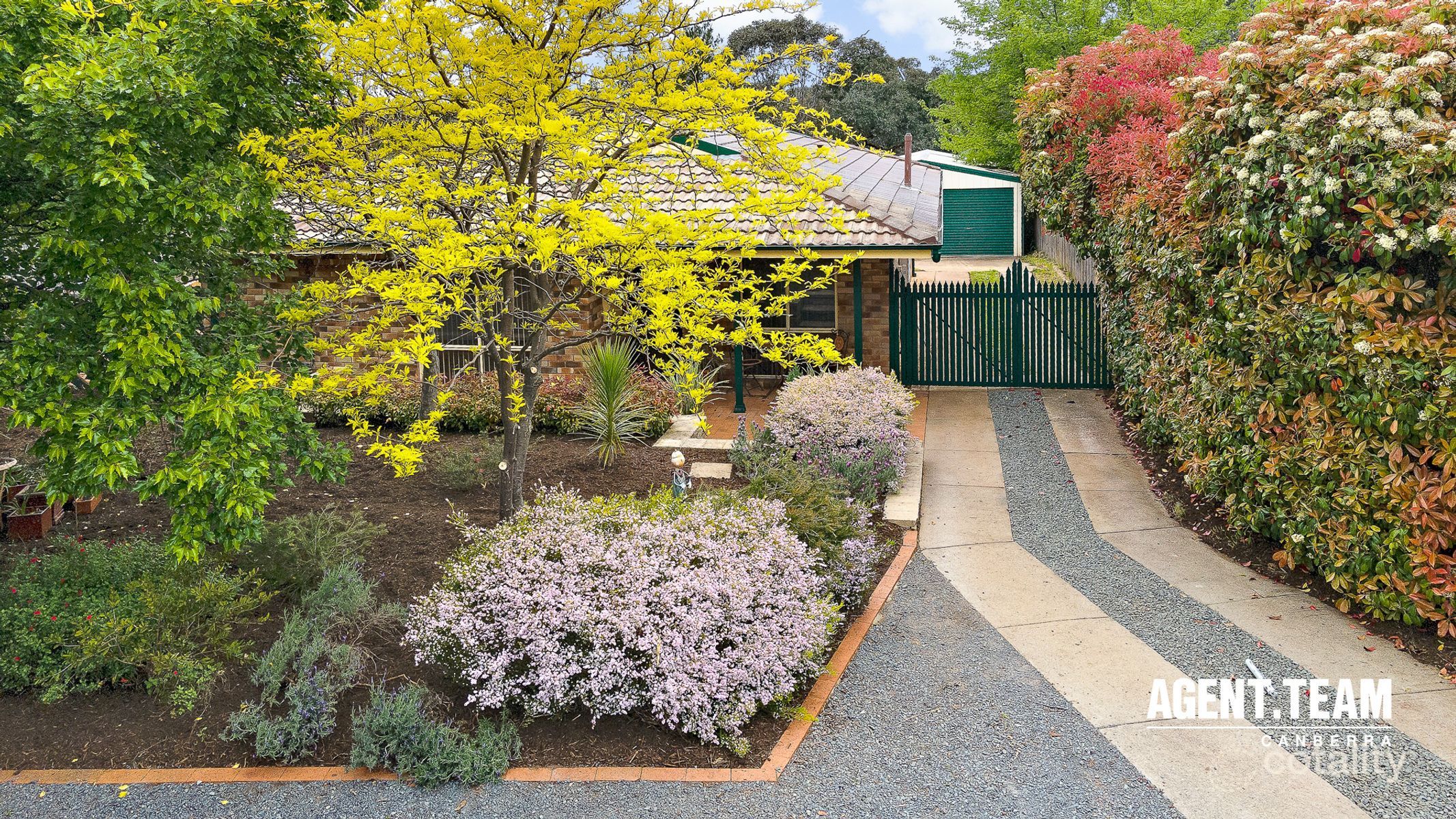 14 Rainbow Pl, Latham, ACT 2615