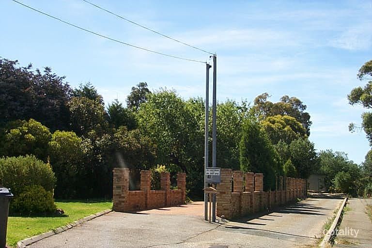 5 Ruby Ct, Mount Richon, WA 6112