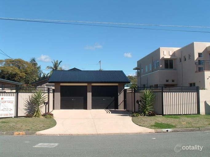 1/8 Bali Ave, Palm Beach, QLD 4221