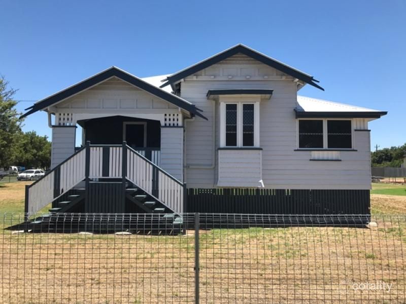 94 Albert St, Inglewood, QLD 4387