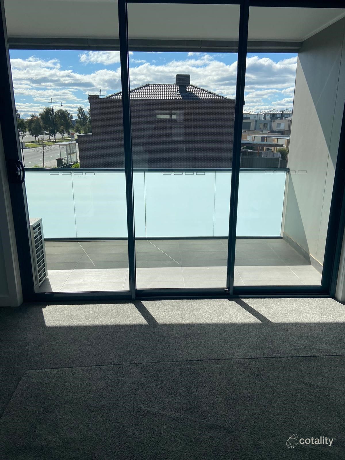 2/1 Brunswick Cres, Craigieburn, VIC 3064