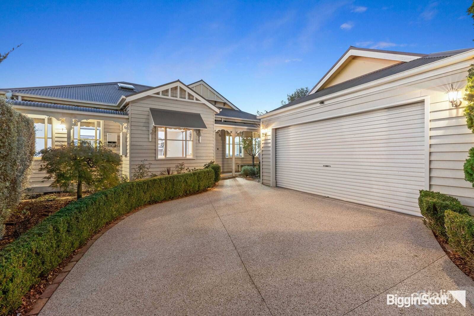 7 Lily Vale Cl, Berwick, VIC 3806