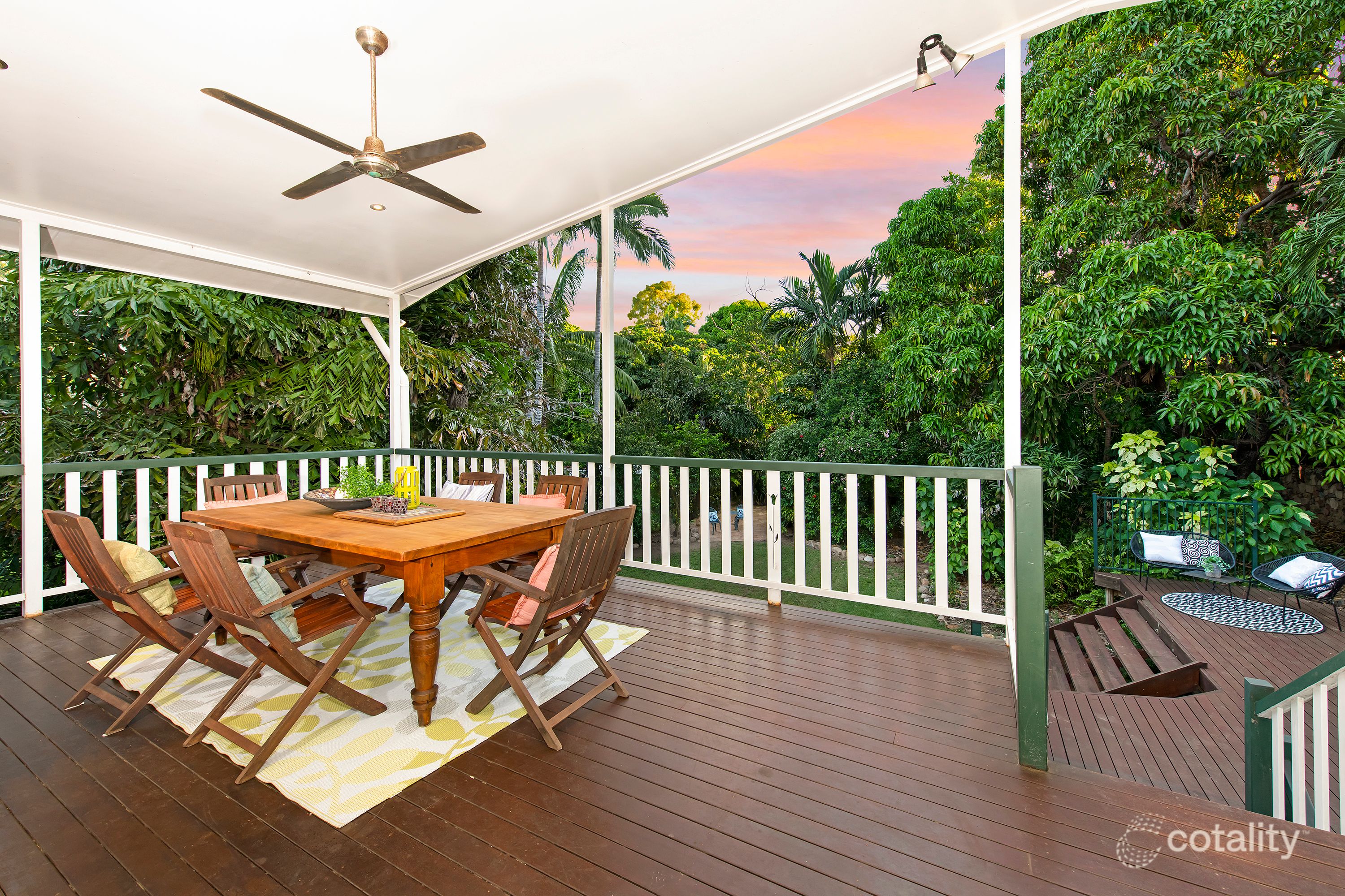 36 William St, West End, QLD 4810