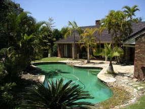 19 Carnoustie Ct, Indooroopilly, QLD 4068