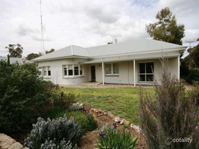 1 Blyth St, Burra, SA 5417