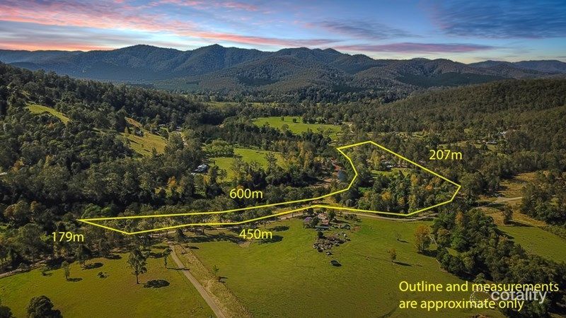 21 Chapple Rd, Cambroon, QLD 4552