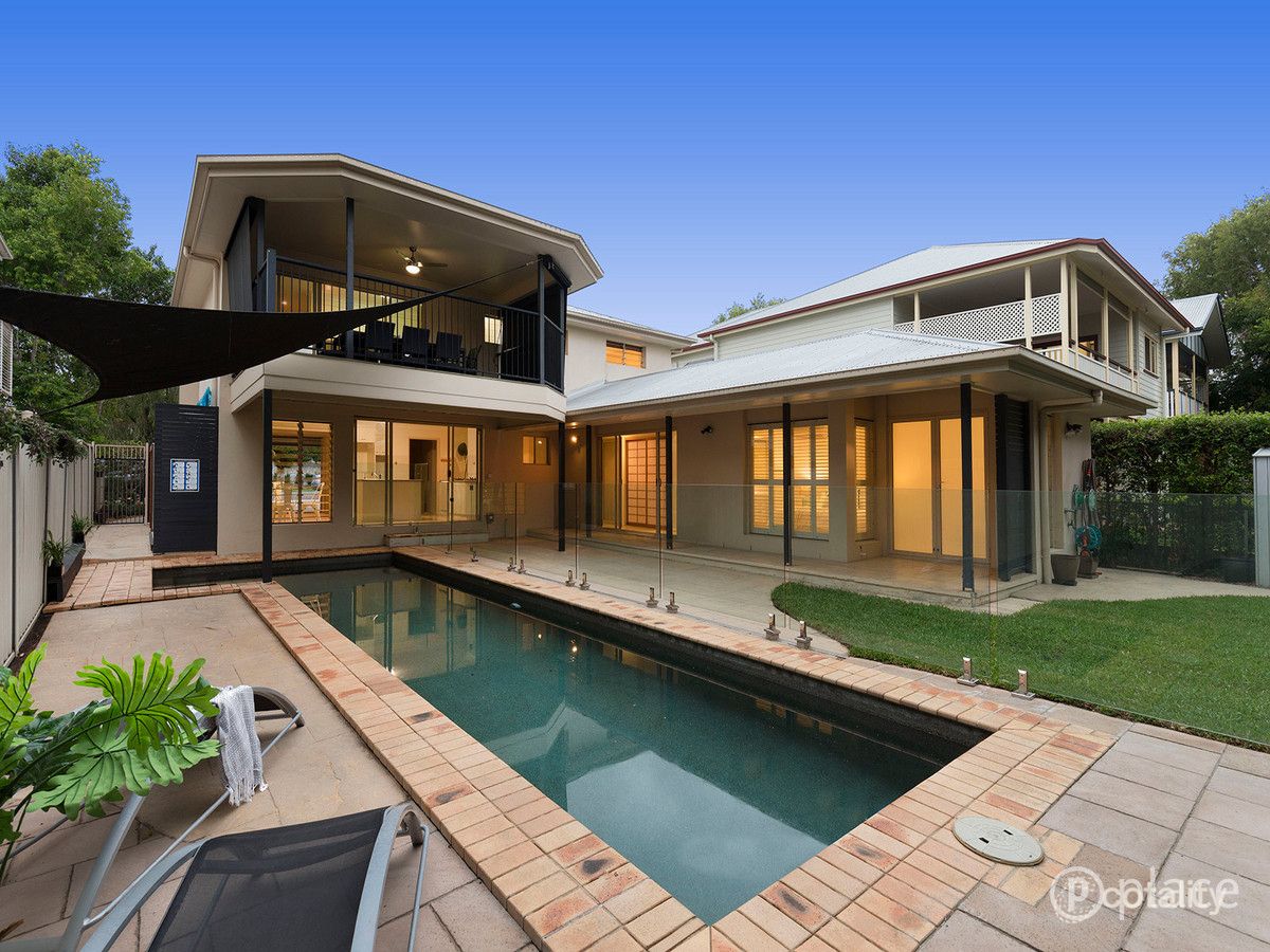 19 Kew Rd, Graceville, QLD 4075