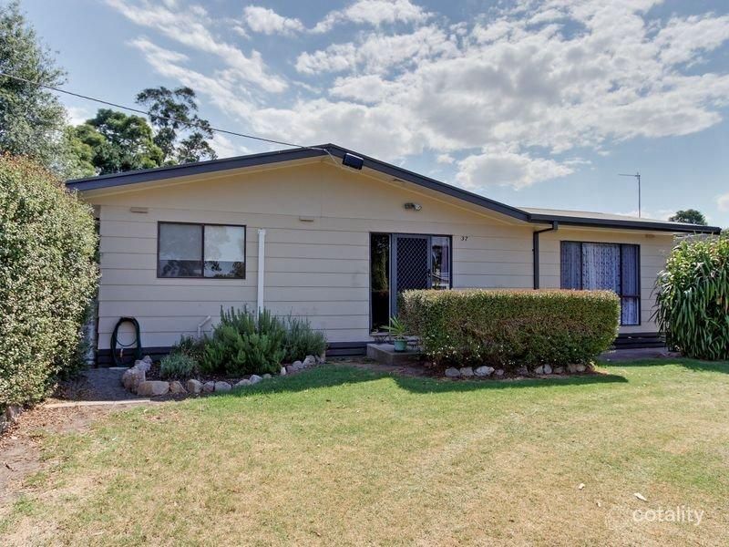 37 Wellsford St, Stratford, VIC 3862