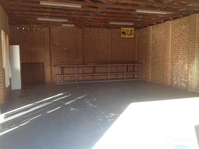192 Quarry Rd, Bossley Park, NSW 2176