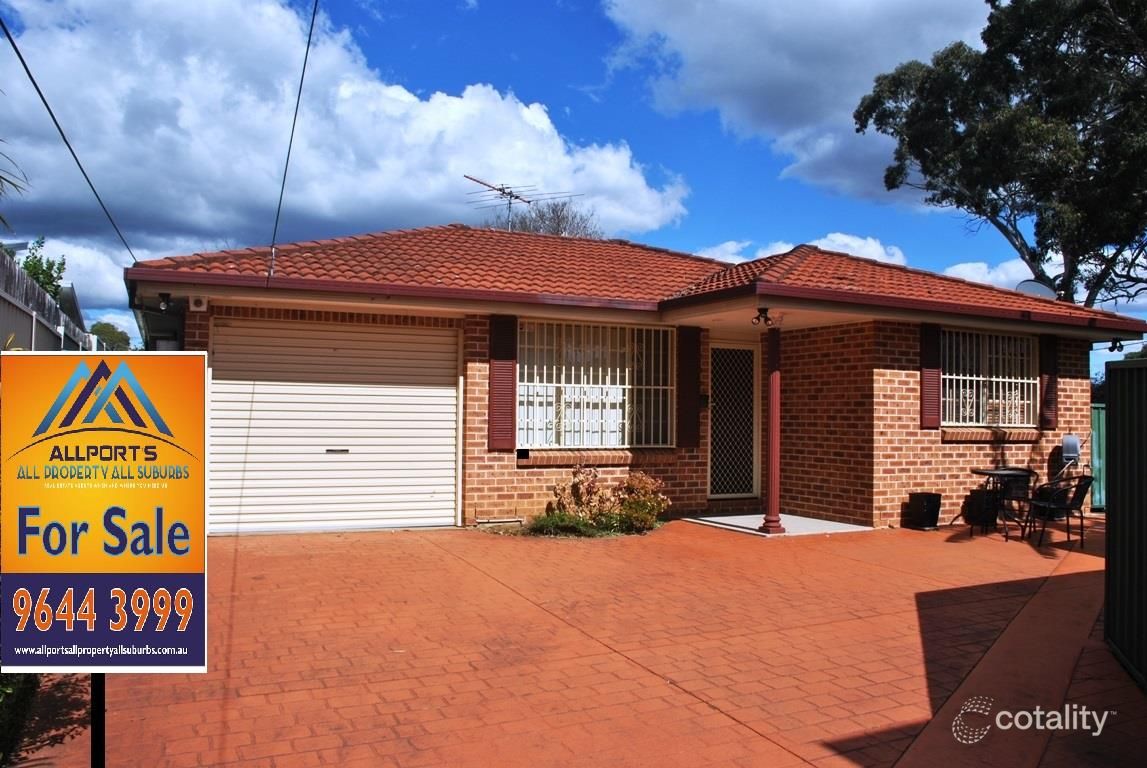 135a Birdwood Rd, Georges Hall, NSW 2198