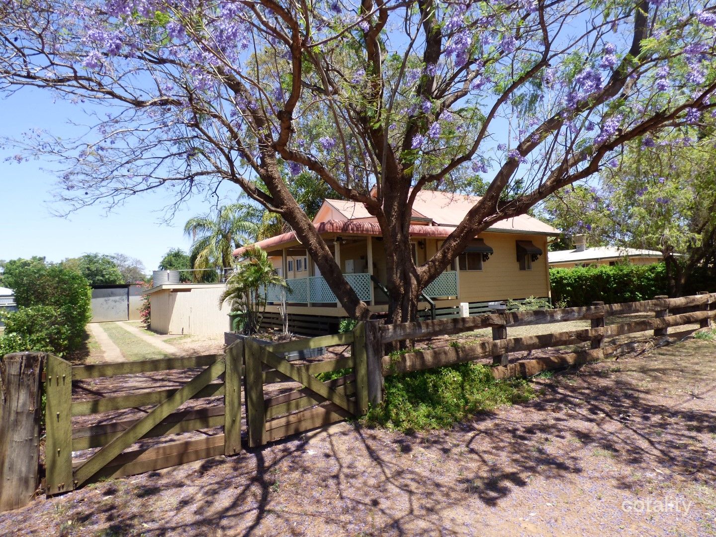 50 Church St, St George, QLD 4487