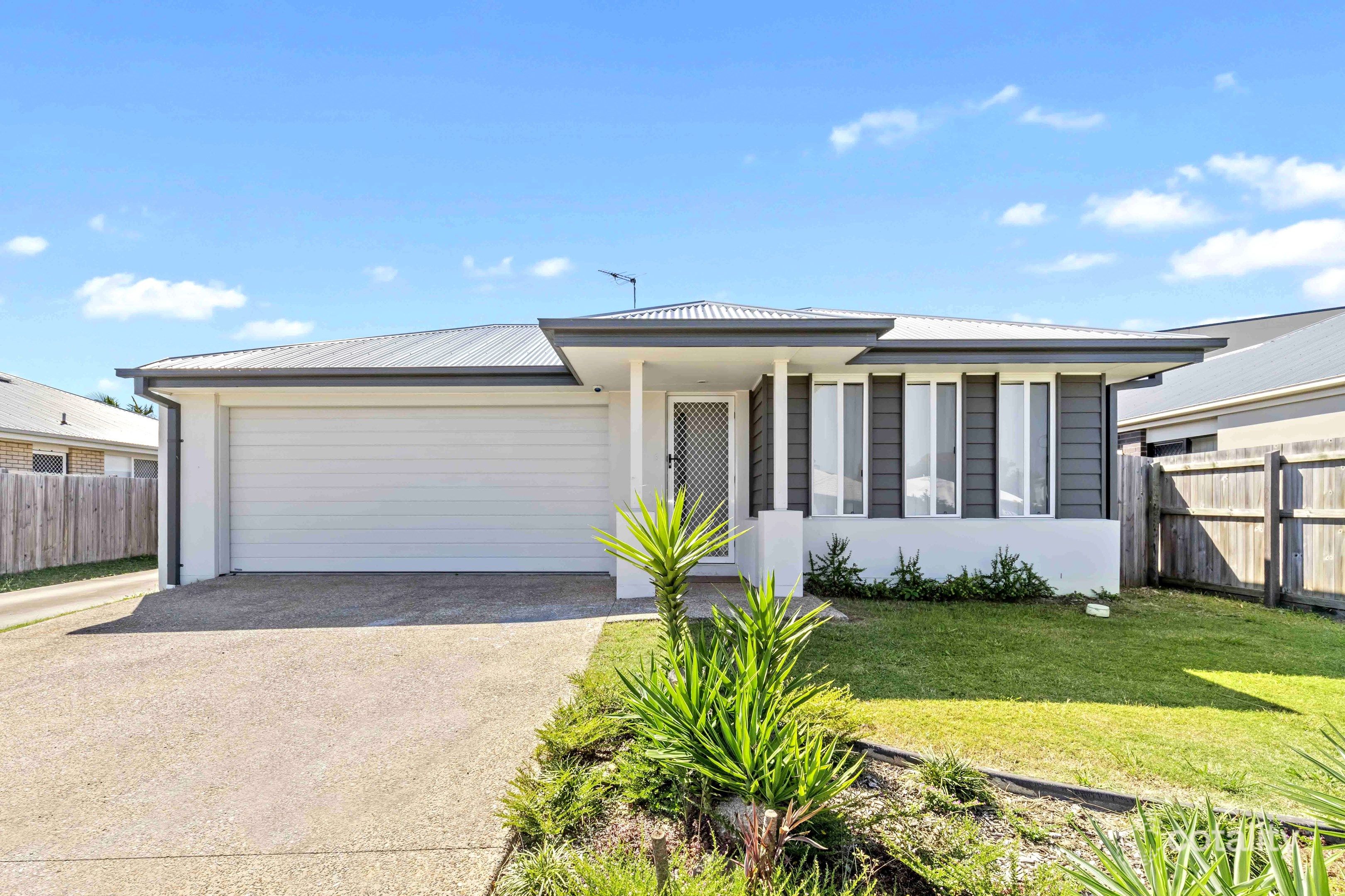 5 Clancy Ct, Rothwell, QLD 4022