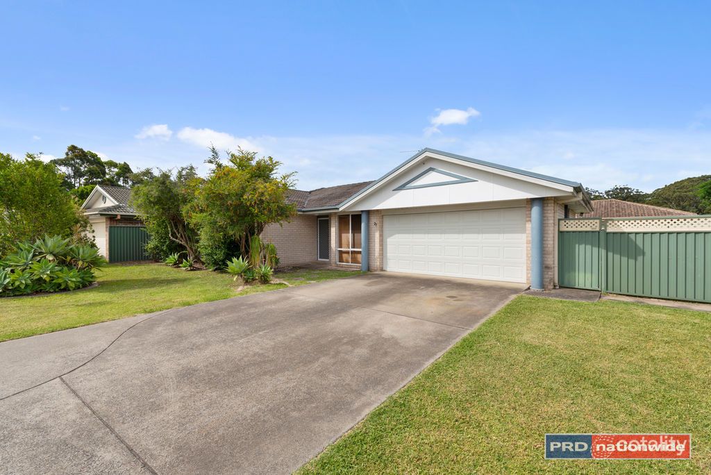 27 Annandale Ct, Boambee East, NSW 2452