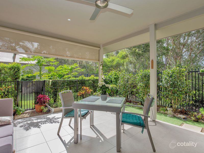 72/299 Napper Rd, Arundel, QLD 4214