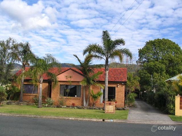 132 Meadow St, Fairy Meadow, NSW 2519