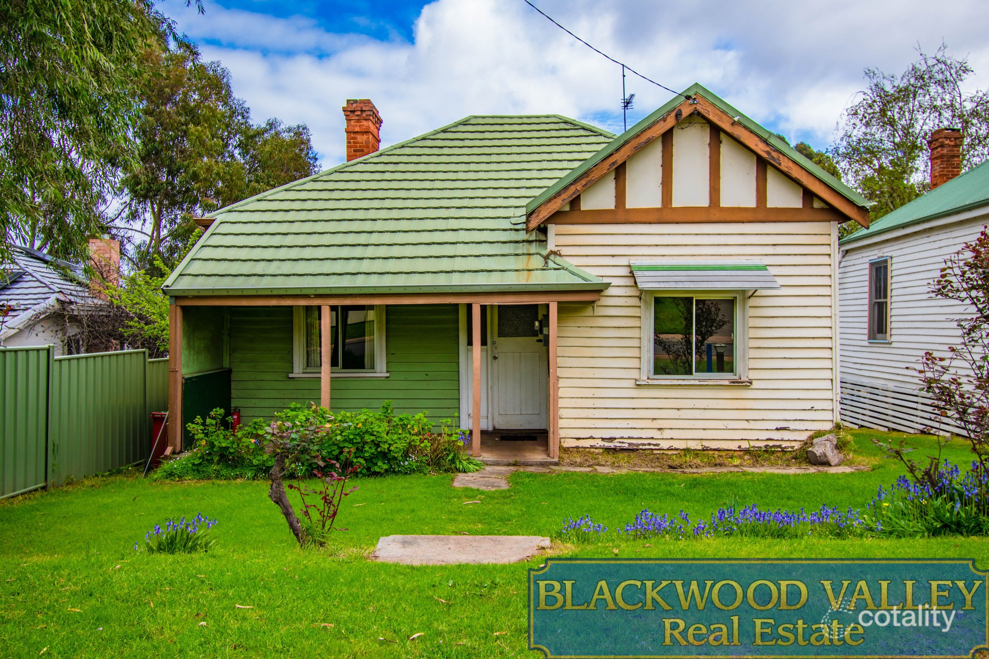 11 Hampton St, Bridgetown, WA 6255