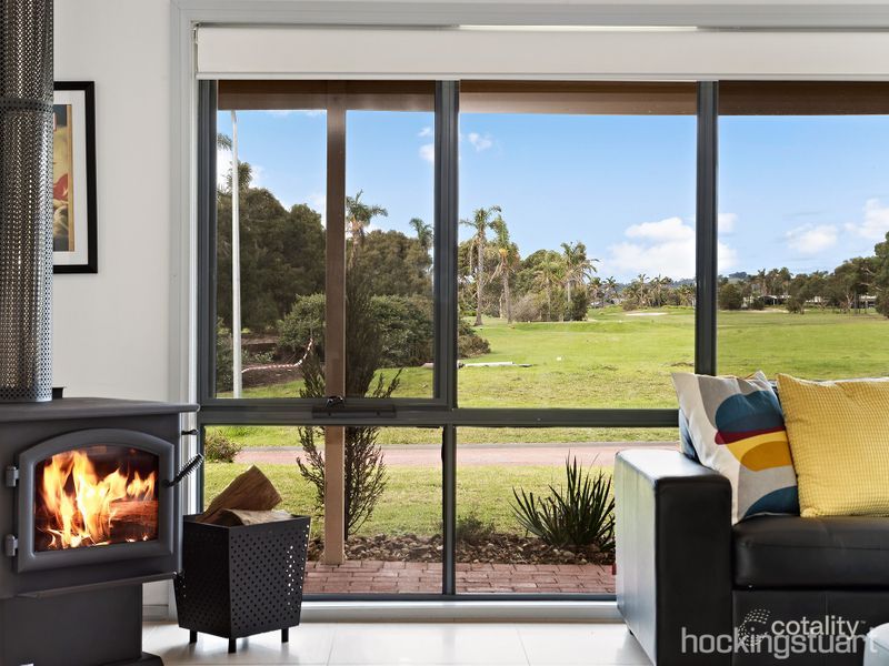 10 Golf Course Lane, Safety Beach, VIC 3936