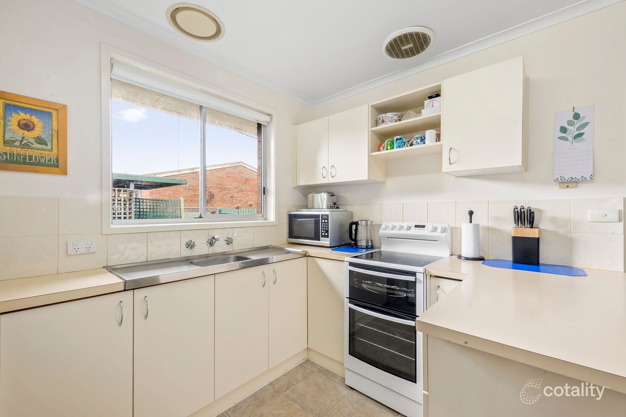 33 Stodart St, Colac, VIC 3250