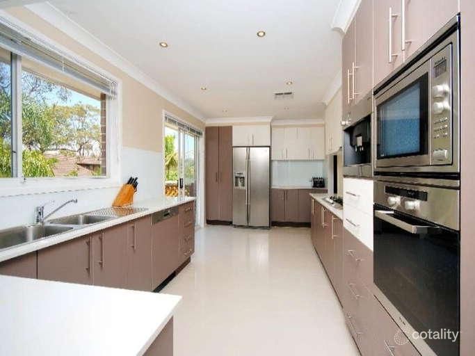 21 Baudin Cl, Illawong, NSW 2234