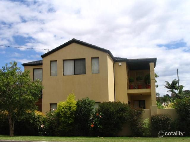2b Cornelia St, Wiley Park, NSW 2195