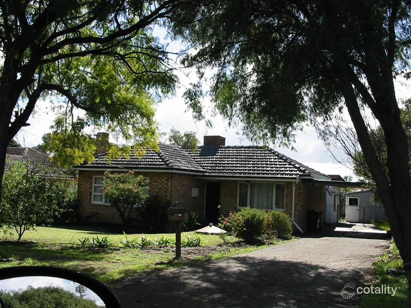 21 Stevens Rd, High Wycombe, WA 6057