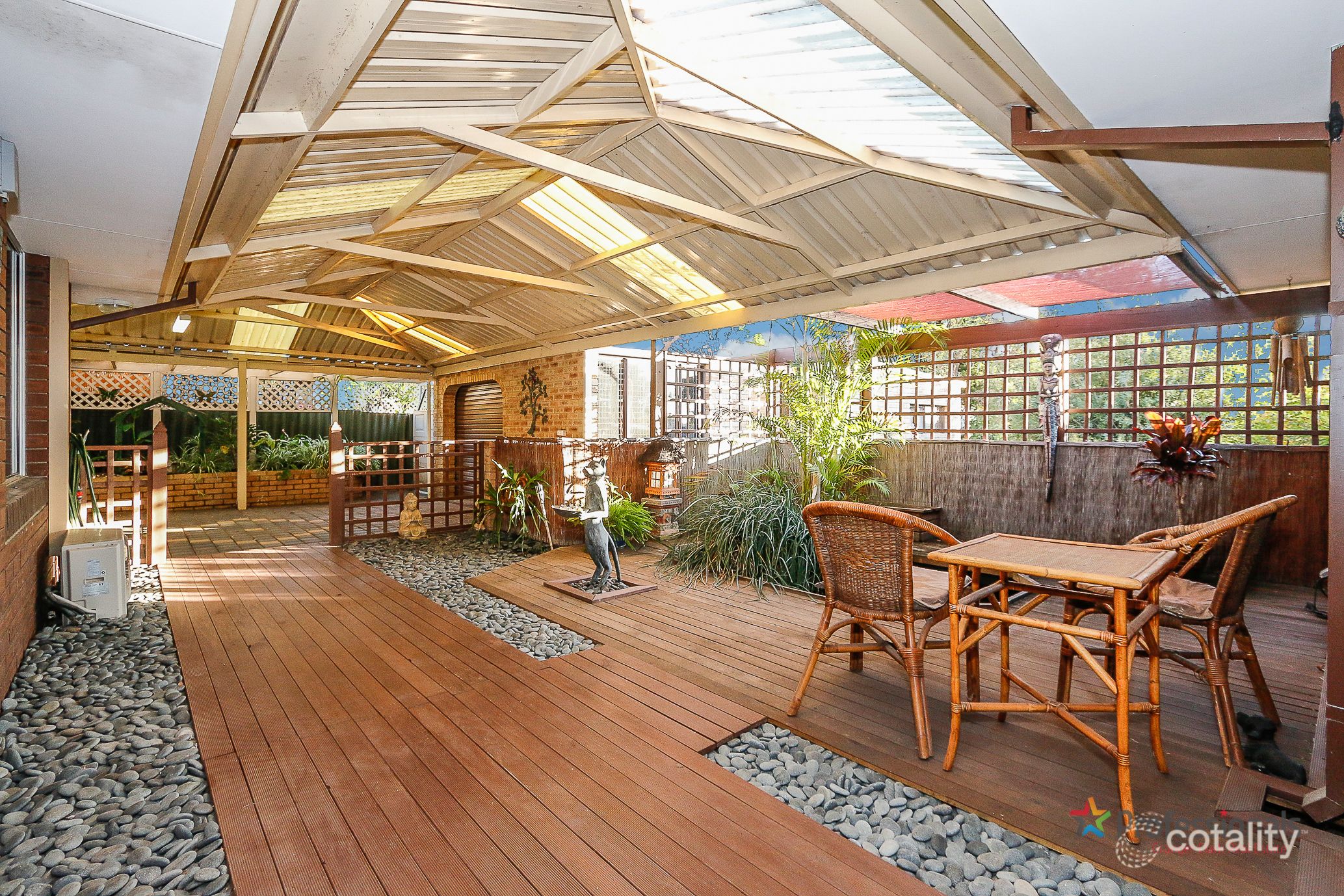 3 Bredhurst Rd, Marangaroo, WA 6064