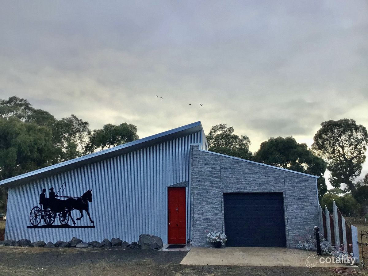 35 Picnic Rd, Tarrington, VIC 3301