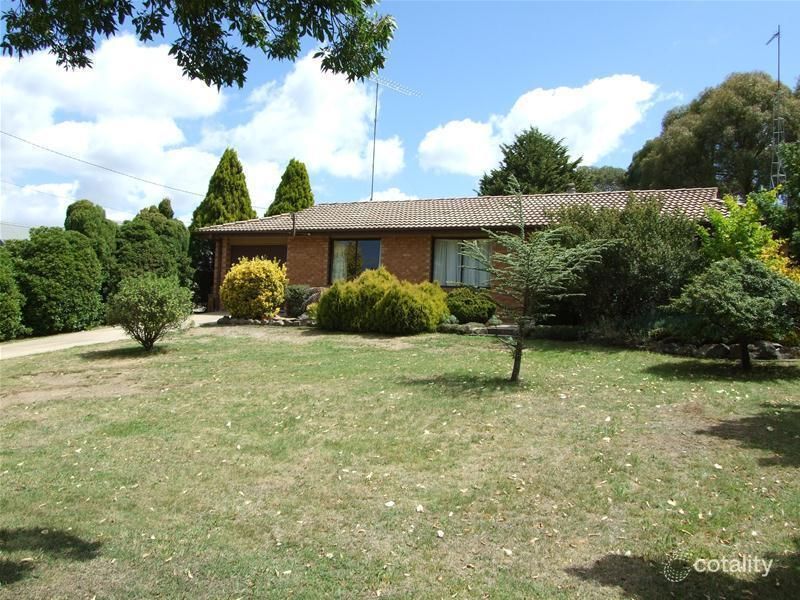 1 Strathroy Ave, Oberon, NSW 2787