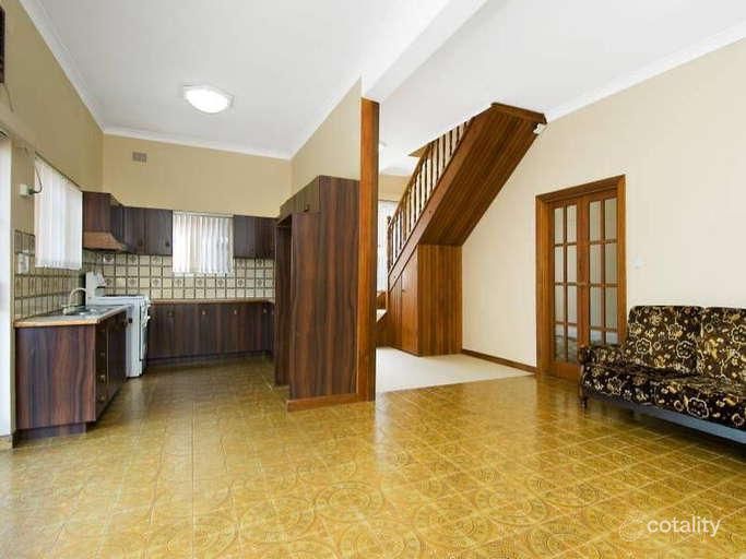 11 Beaumaris St, Enfield, NSW 2136