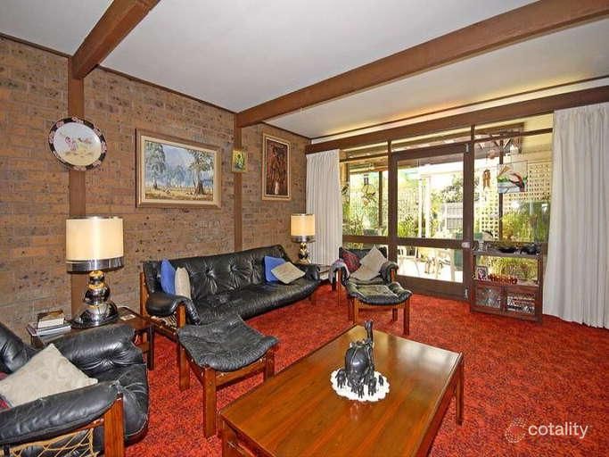 5 Palm Beach Cres, Mount Waverley, VIC 3149