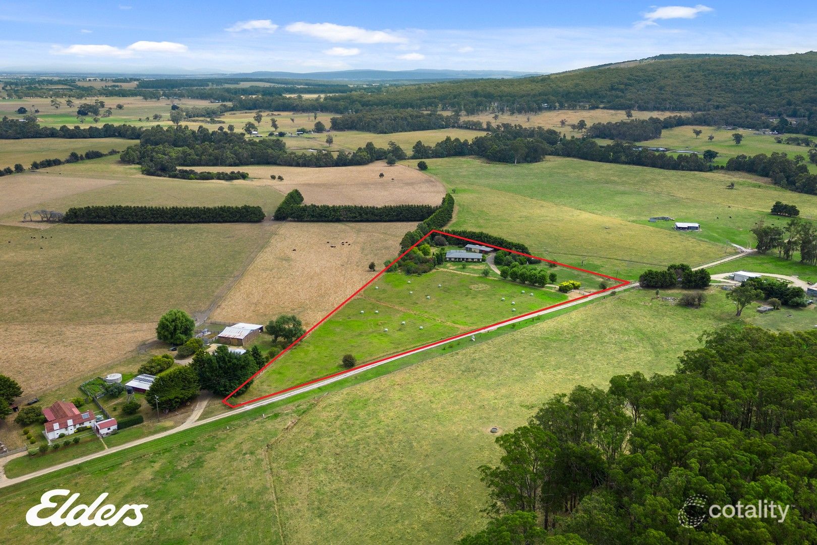 26 Coulthards Rd, Calrossie, VIC 3971