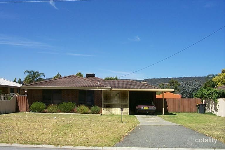 78 Cammillo Rd, Camillo, WA 6111