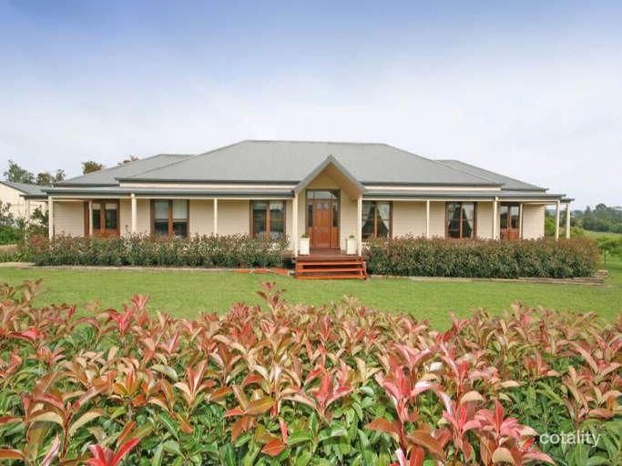 515 Montpelier Dr, The Oaks, NSW 2570