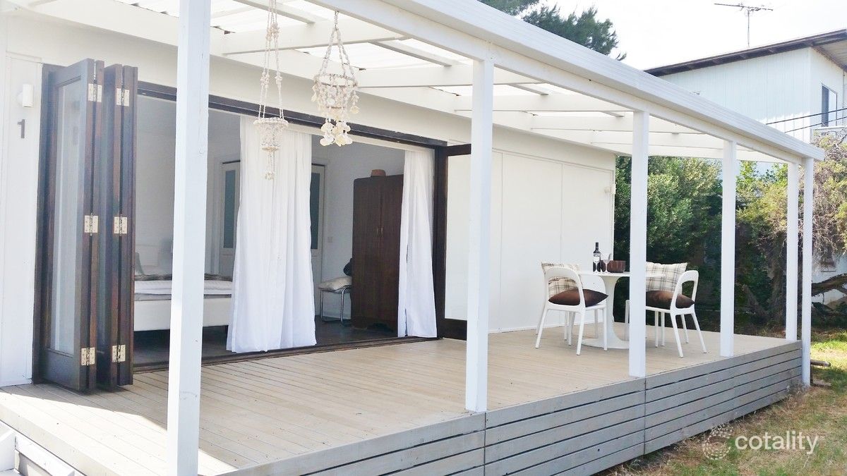 1 Wellington Ave, Sellicks Beach, SA 5174