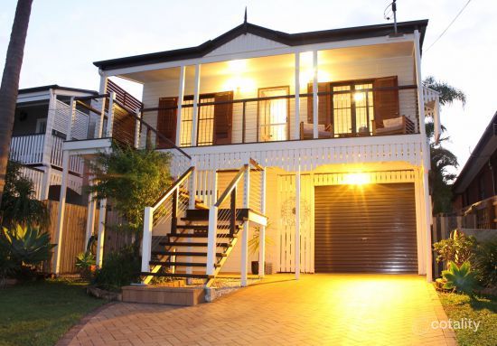 67 Raven St, Camp Hill, QLD 4152