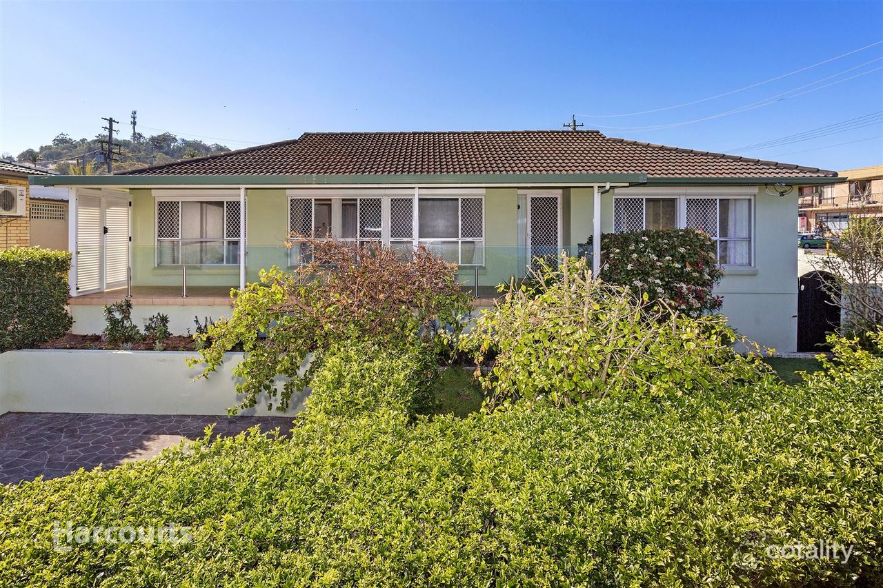 30 Mackenzie Ave, Mount Warrigal, NSW 2528