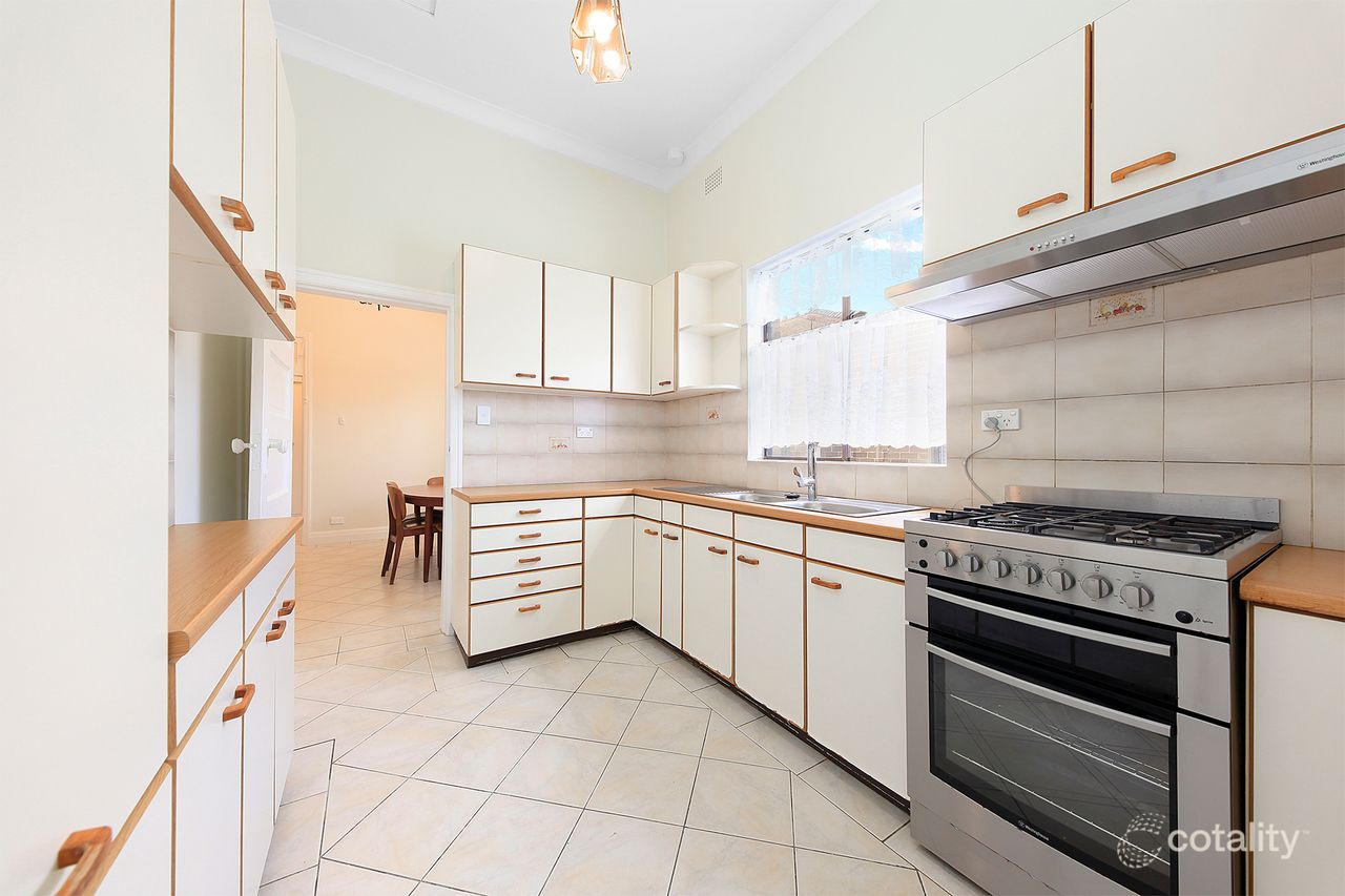 44 Minna St, Burwood, NSW 2134