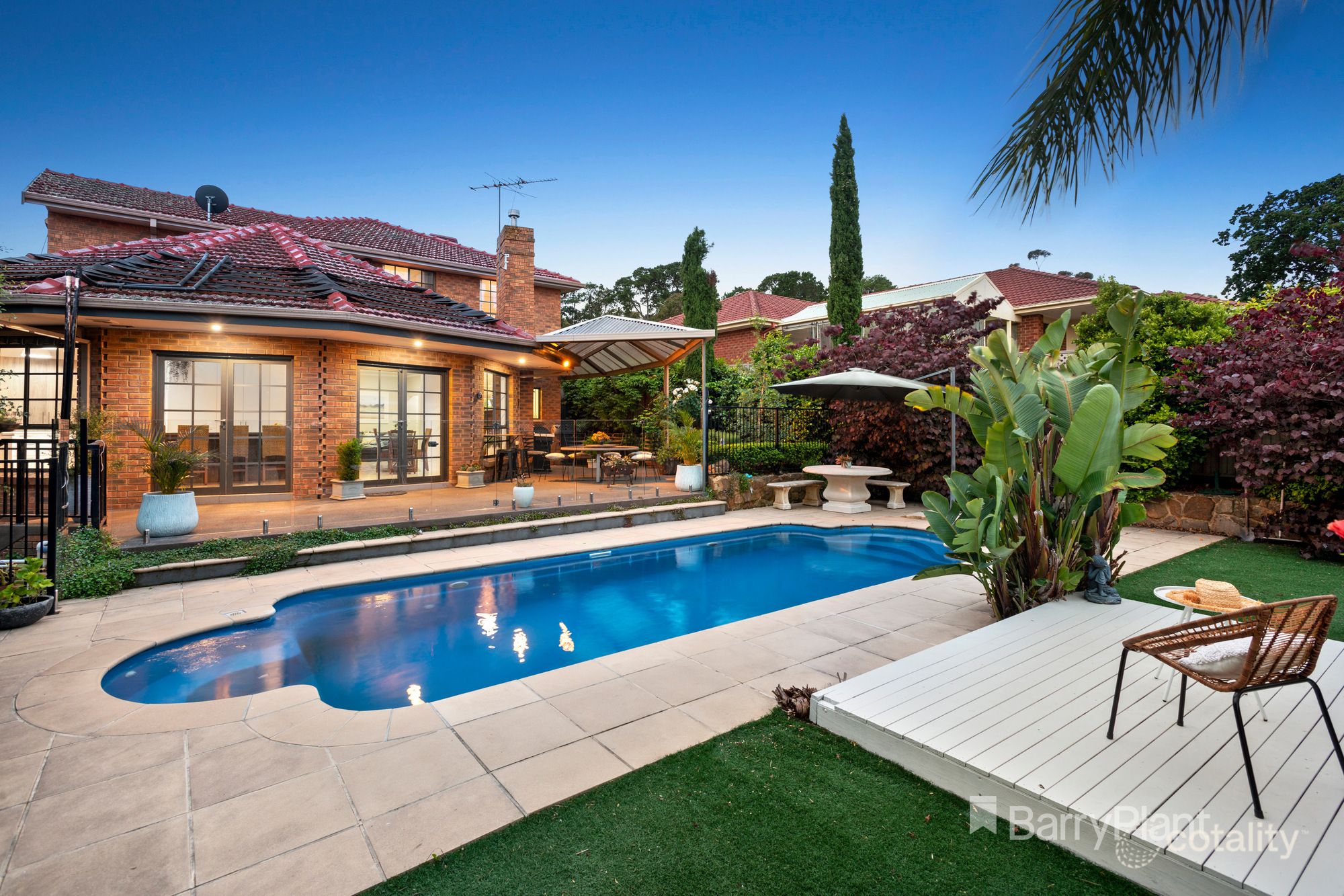 26 Patrick Cl, Greensborough, VIC 3088