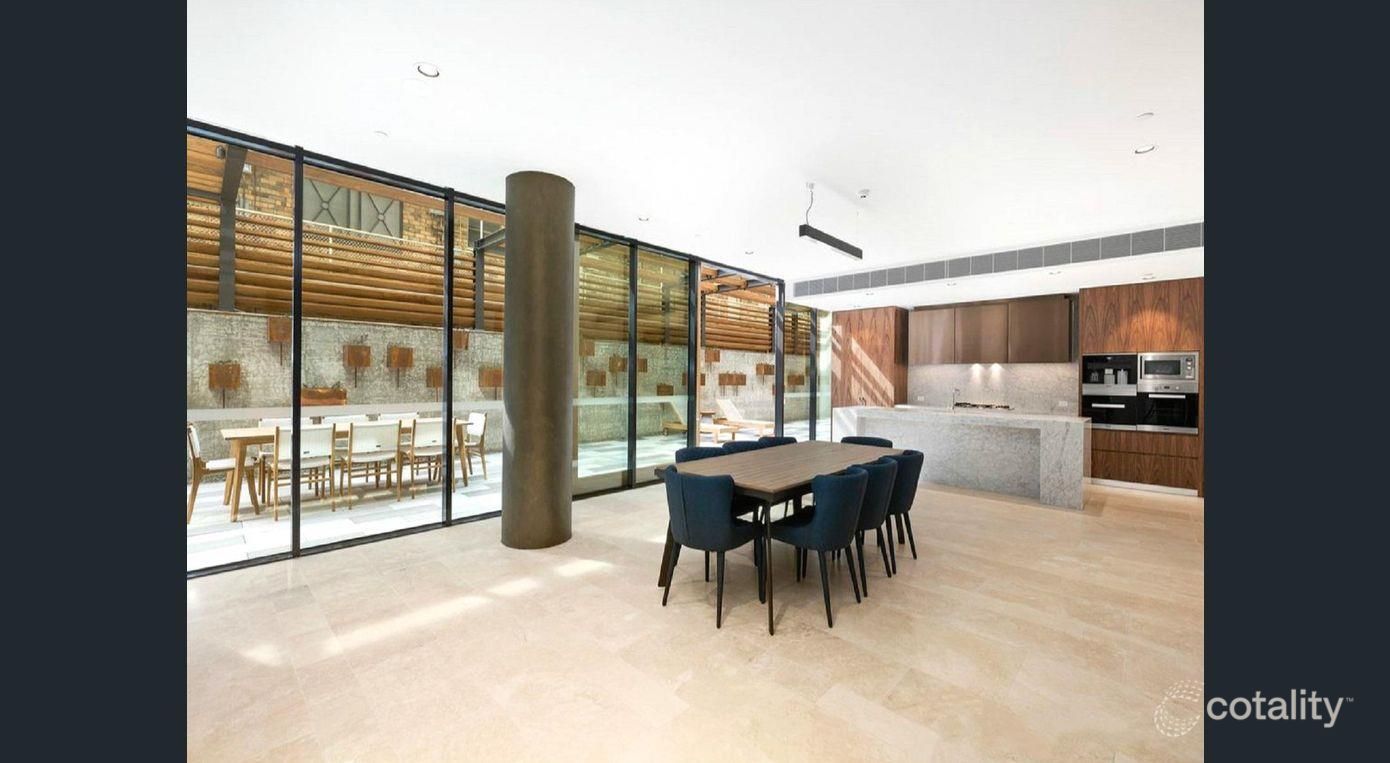 1007/77 Queens Rd, Melbourne, VIC 3004
