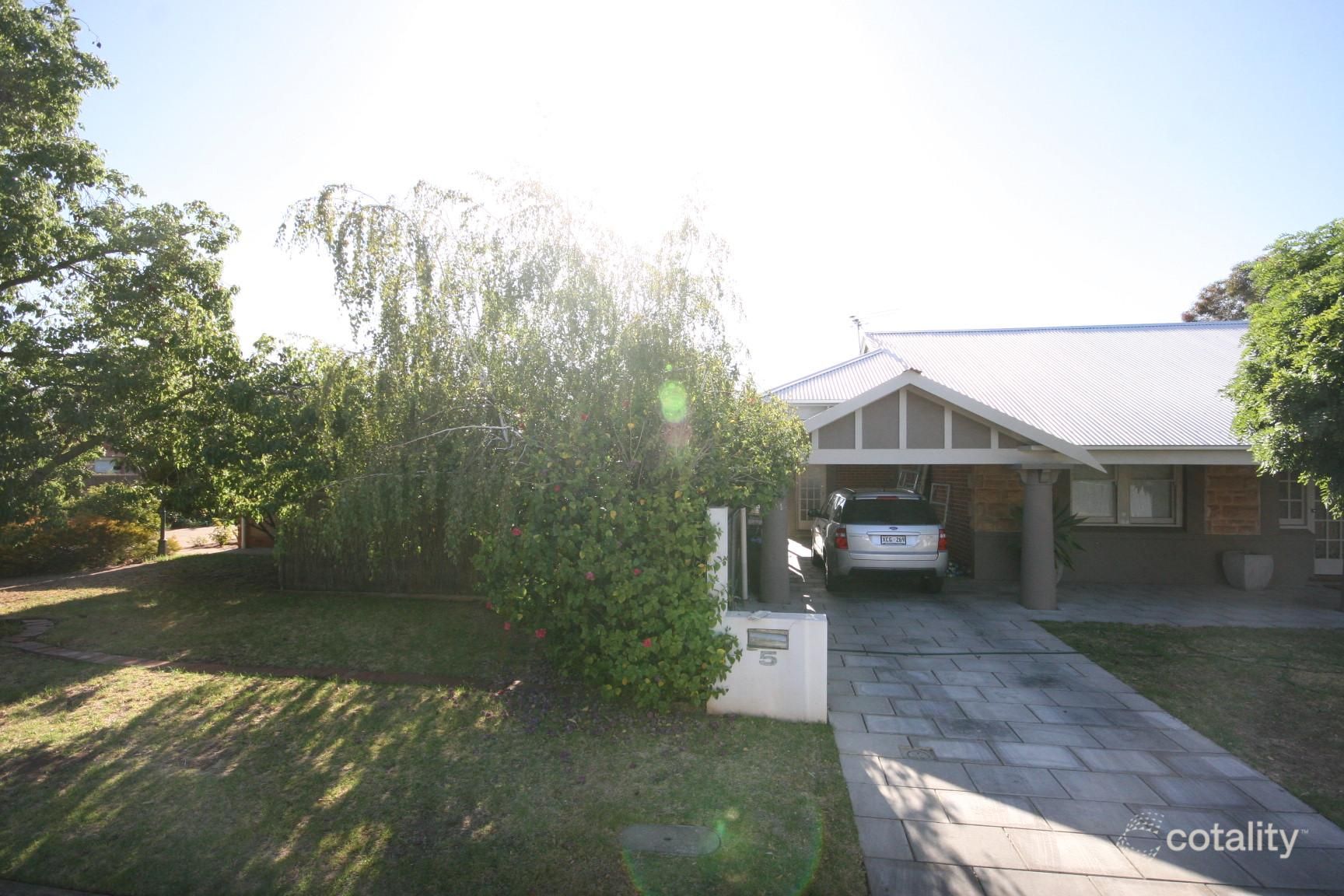 1/1-3 Farah Pl, Cumberland Park, SA 5041