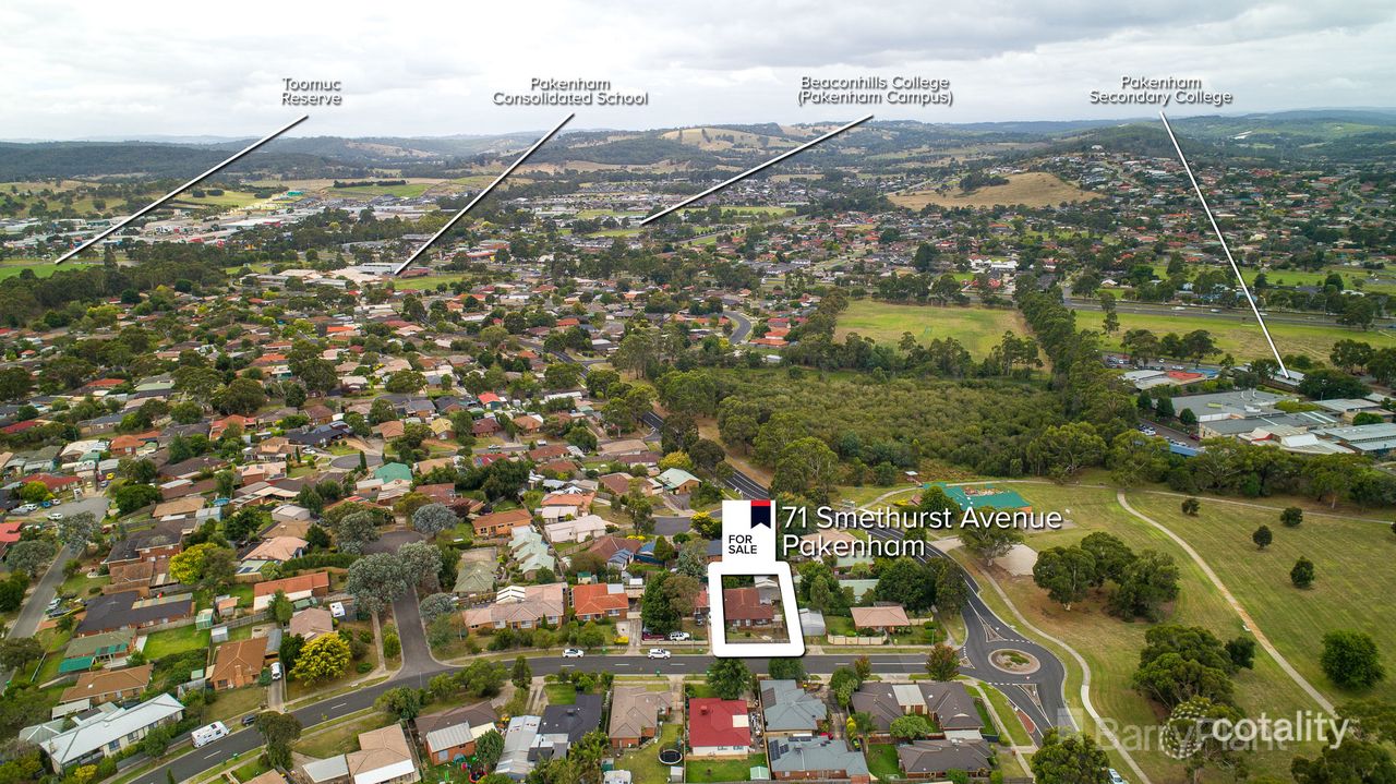 71 Smethurst Ave, Pakenham, VIC 3810