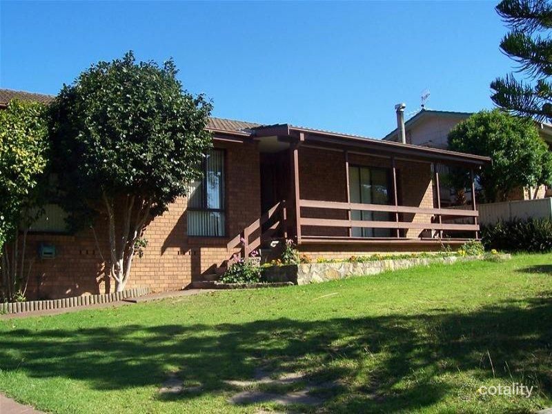 10 Johnson Pl, Surf Beach, NSW 2536