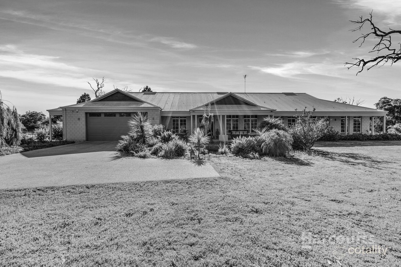 28a Watson Dr, Barragup, WA 6209