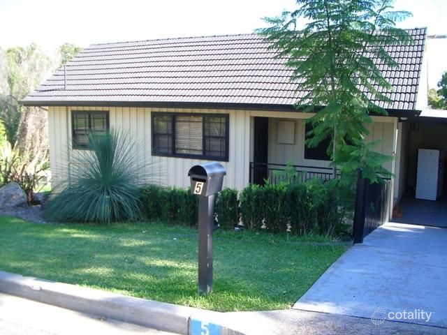 5 Roberts St, Whitebridge, NSW 2290