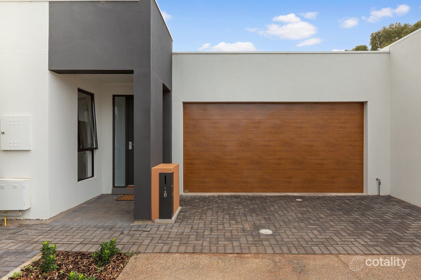 8 Bonner Cl, Klemzig, SA 5087