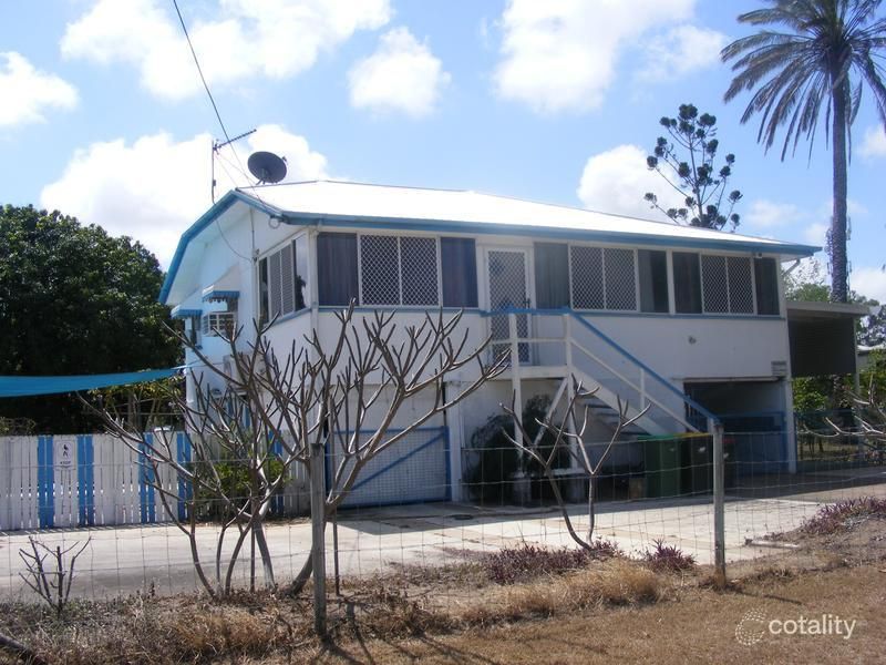 12 Seventh St, Home Hill, QLD 4806
